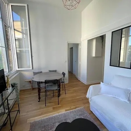Apartment Charmant Et Calme, T2 Au Coeur De Bordeaux
