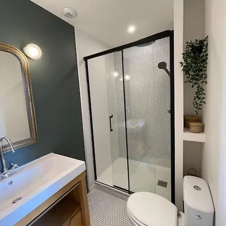 Apartment Charmant Et Calme, T2 Au Coeur De Bordeaux
